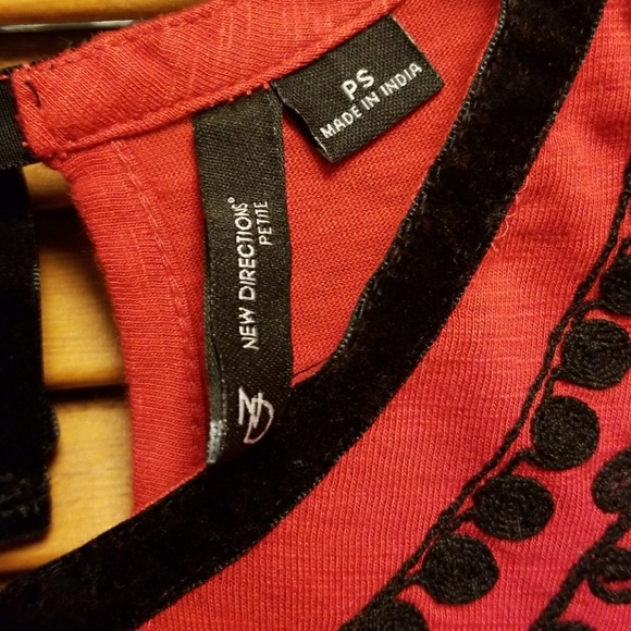 NWT New Direction top size petite small - Picture 4 of 6